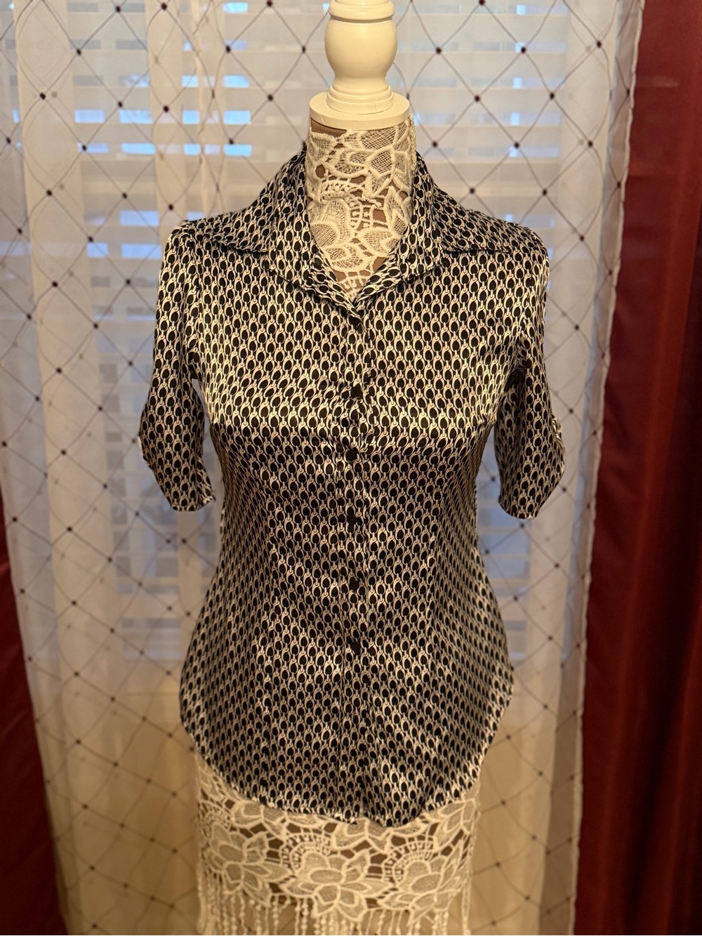 Black & White Geometric Button-Down Shirt (138)